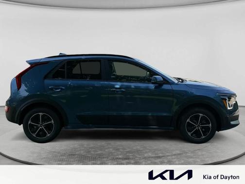 Mineral Blue 2026 Kia Niro EX