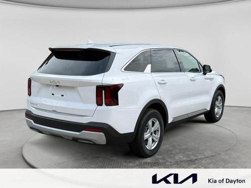 Glacial White Pearl 2026 Kia Sorento LX
