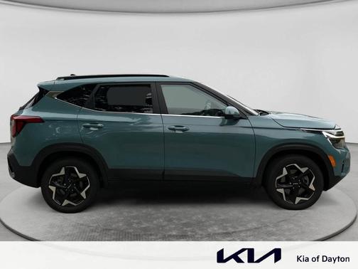 Blue 2024 Kia Seltos EX