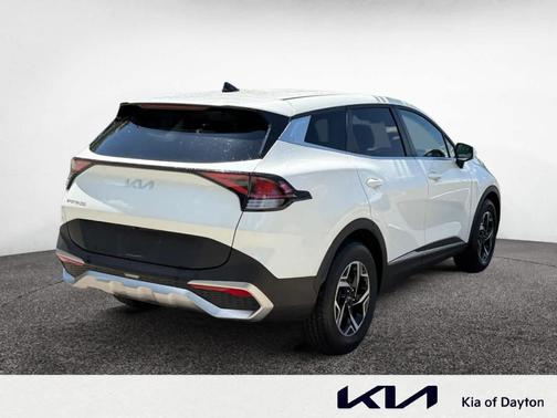 Snow White Pearl 2023 Kia Sportage LX