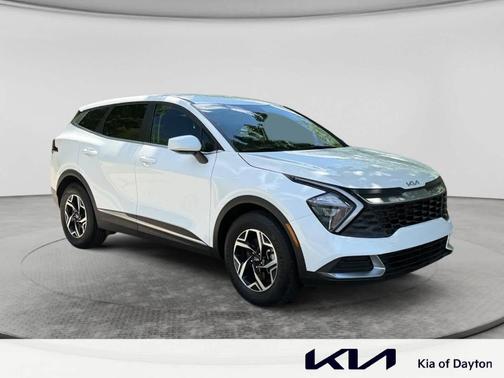 Snow White Pearl 2023 Kia Sportage LX