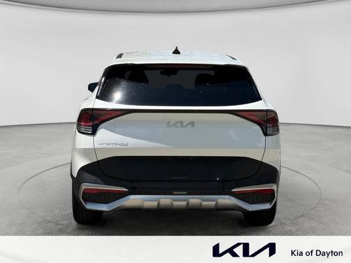 Snow White Pearl 2023 Kia Sportage LX