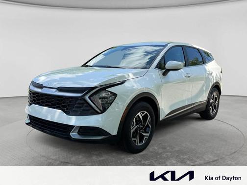 Snow White Pearl 2023 Kia Sportage LX