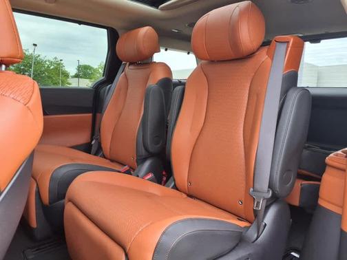 2025 Kia Carnival Hybrid SX PRESTIGE
