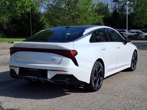 2025 Kia K5 GT-Line