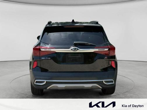 Cherry Black 2021 Kia Seltos S