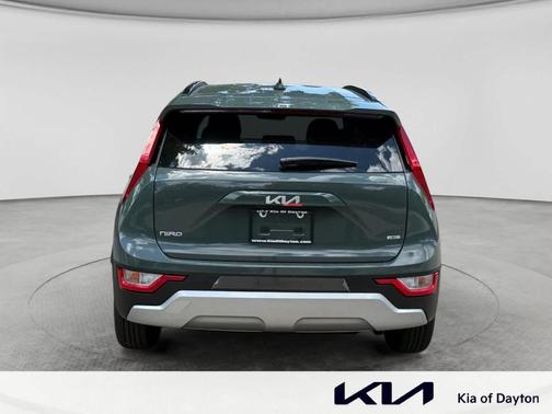 Green 2026 Kia Niro EX