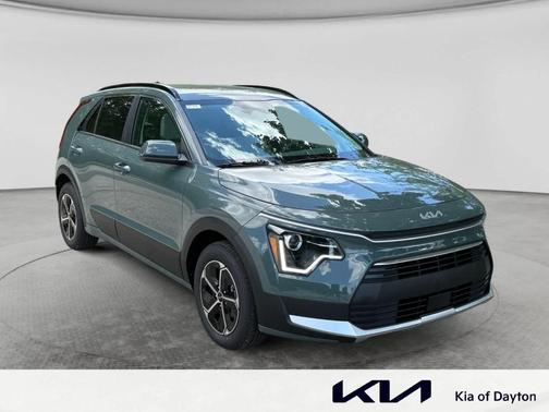 Green 2026 Kia Niro EX