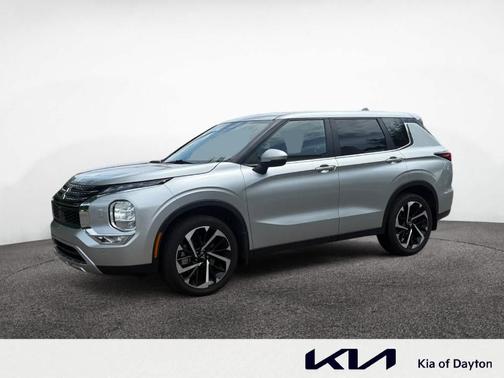 2022 Mitsubishi Outlander SE