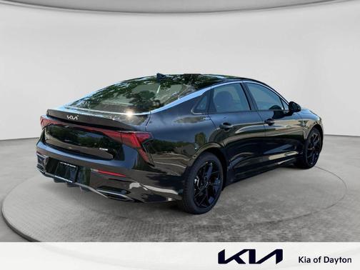 Aurora Black Pearl 2026 Kia K5 GT-Line