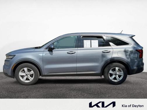 2023 Kia Sorento LX