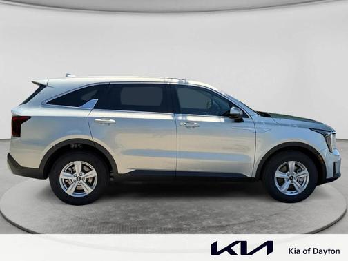 Ivory Silver 2026 Kia Sorento LX