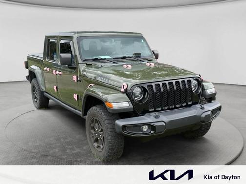 Sarge Green Clearcoat 2023 Jeep Gladiator Sport