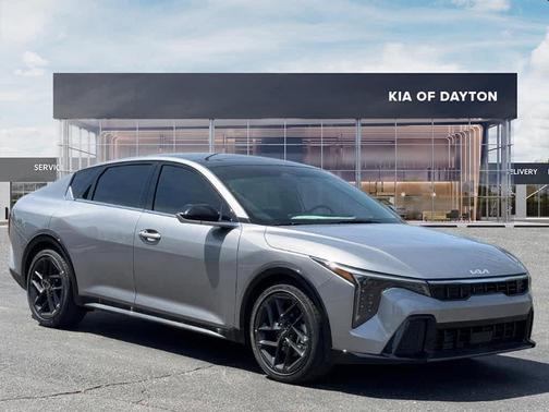 2025 Kia K4 GT-Line