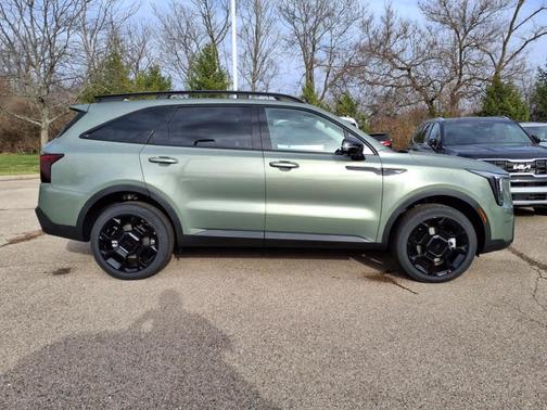 2025 Kia Sorento SX