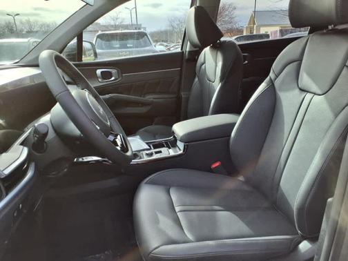 2025 Kia Sorento SX