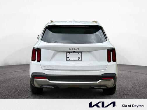 Glacial White Pearl 2025 Kia Sorento S
