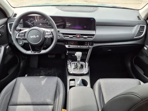 2025 Kia Seltos SX