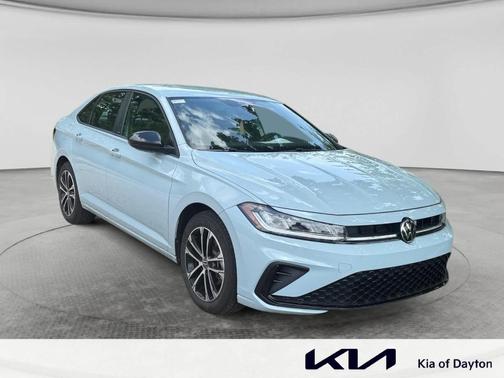 Alpine Grey 2025 Volkswagen Jetta 1.5T Sport