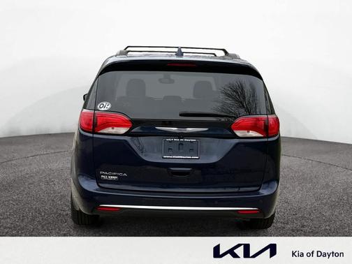 Jazz Blue Pearlcoat 2017 Chrysler Pacifica Touring-L