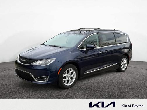 Jazz Blue Pearlcoat 2017 Chrysler Pacifica Touring-L