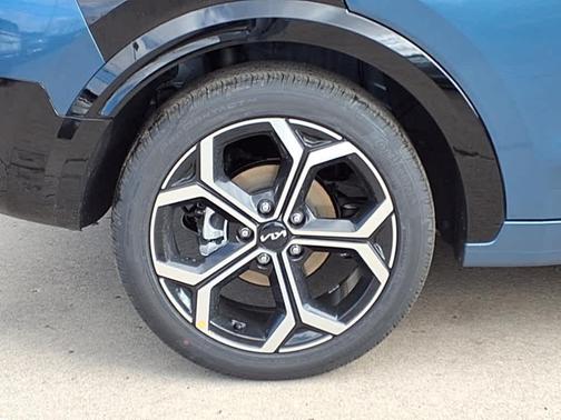 2025 Kia Niro SX Touring