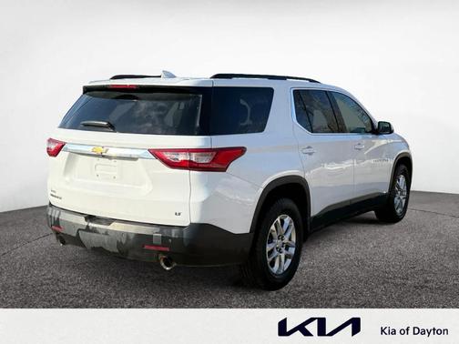 2020 Chevrolet Traverse LT Cloth