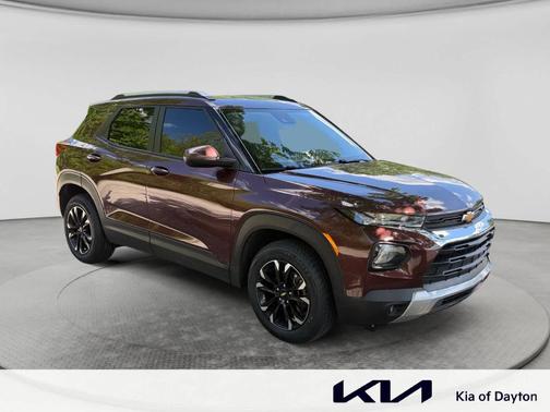Mahogany Red Metallic 2022 Chevrolet Trailblazer LT