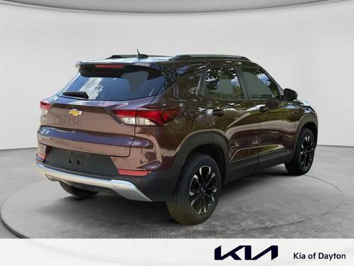 Mahogany Red Metallic 2022 Chevrolet Trailblazer LT