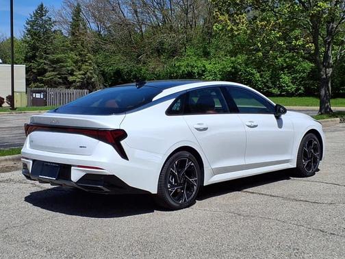 2025 Kia K5 GT-Line