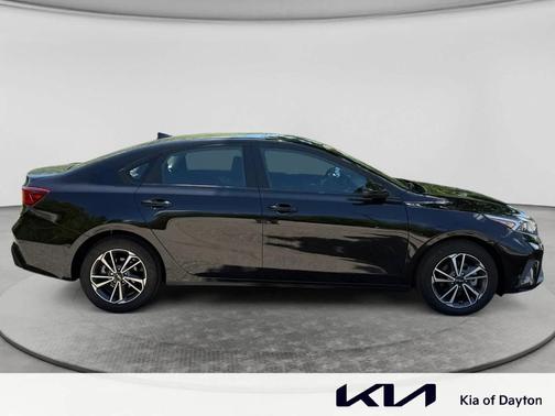 Aurora Black 2023 Kia Forte LXS