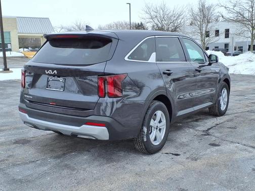 2025 Kia Sorento LX
