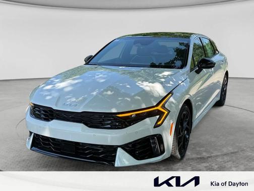 Snow White Pearl 2026 Kia K5 GT-Line