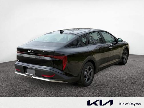 Aurora Black Pearl 2026 Kia K4