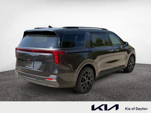 2026 Kia Carnival SX