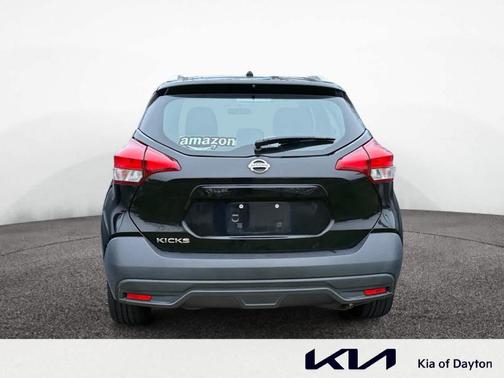 2019 Nissan Kicks S