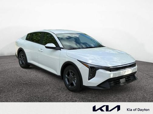 Snow White Pearl 2026 Kia K4
