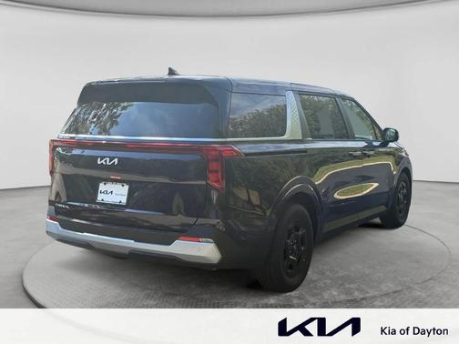 Deep Chroma Blue 2027 Kia Carnival LXS