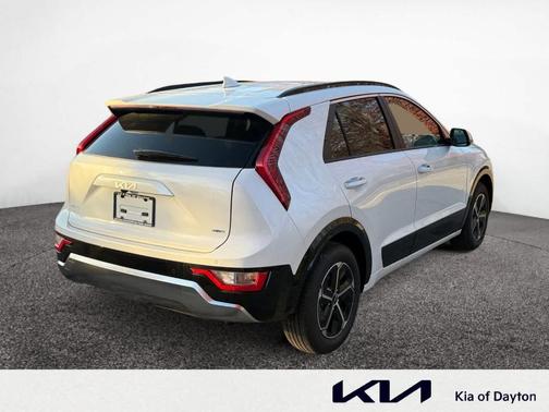 2026 Kia Niro SX