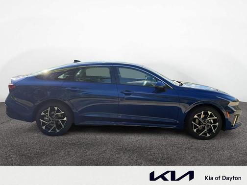2026 Kia K5 EX