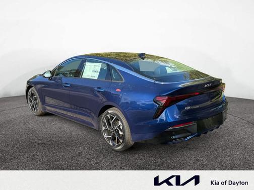 2026 Kia K5 EX