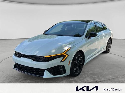 Snow White Pearl 2025 Kia K5 GT-Line