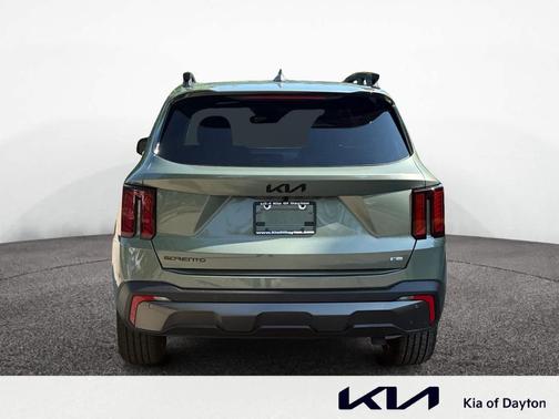 2025 Kia Sorento X-Line EX