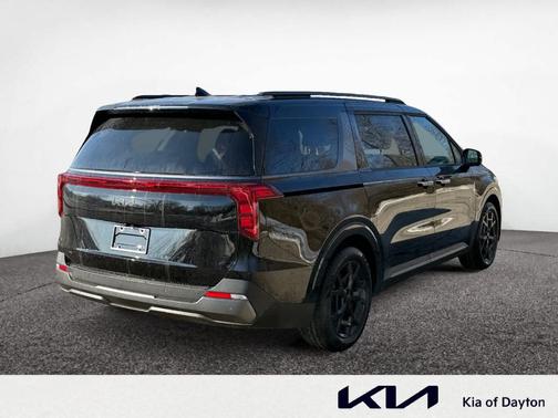 2026 Kia Carnival SX