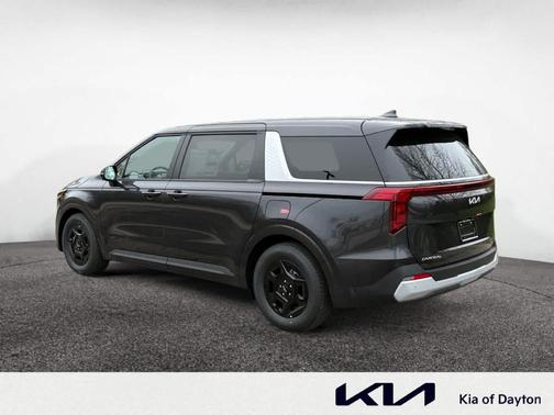 Metal 2026 Kia Carnival LX