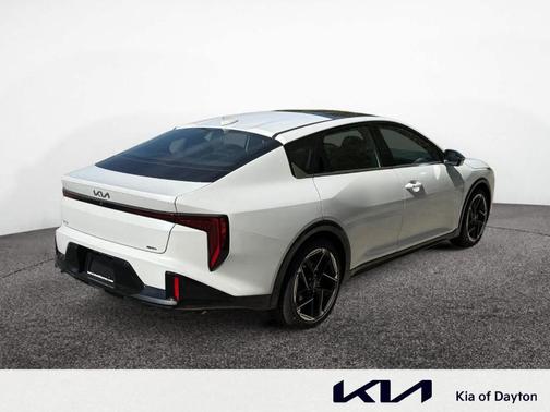 2025 Kia K4 GT-Line