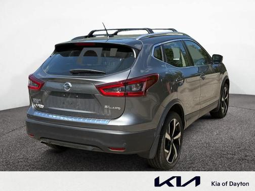 2020 Nissan Rogue Sport SL