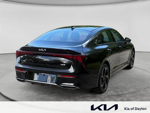 Aurora Black Pearl 2026 Kia K5 GT-Line