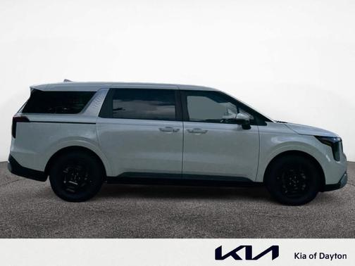 2026 Kia Carnival LX