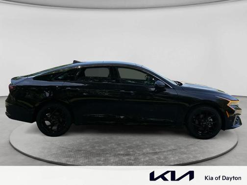 Aurora Black Pearl 2026 Kia K5 GT-Line